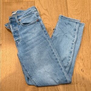 Levi's Classic Light Blue Jeans